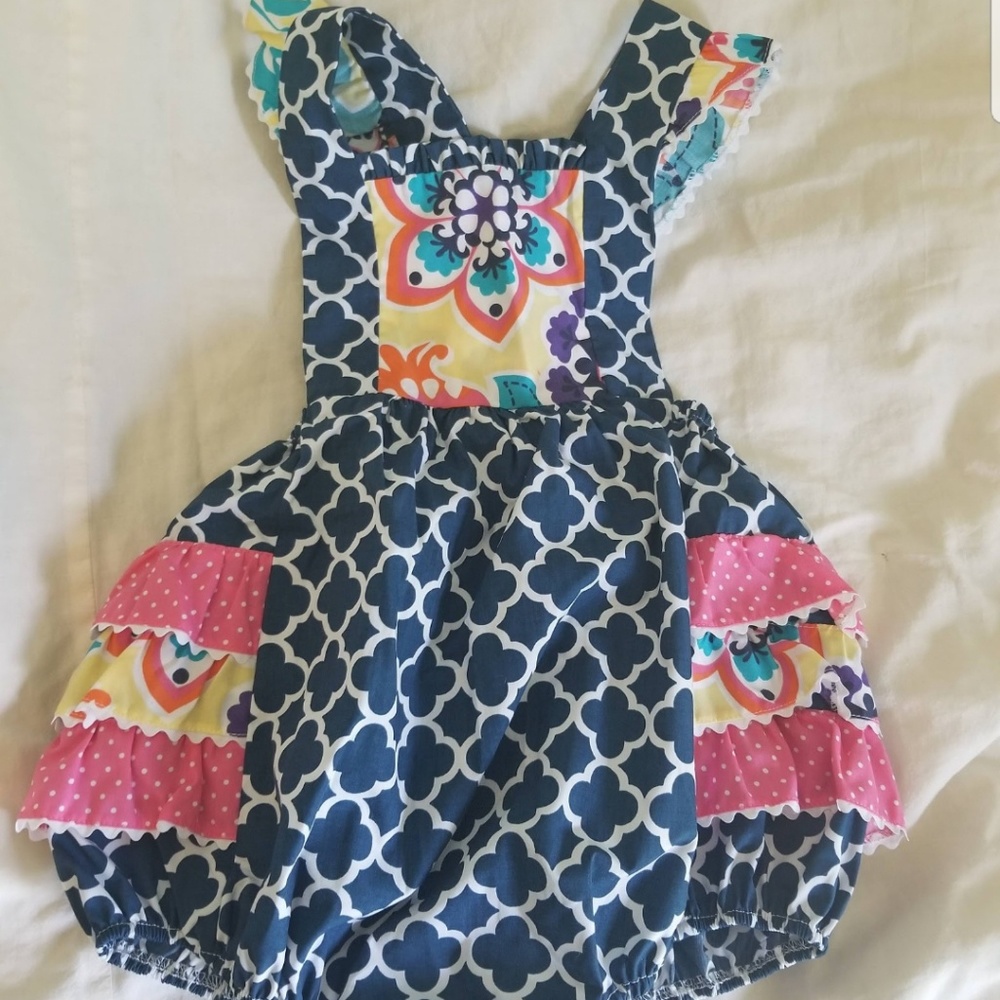 Stelly Belly bubble romper